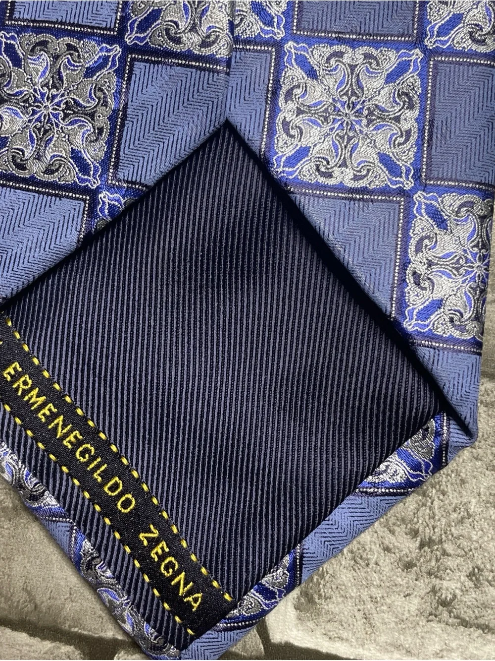 Ermenegildo Zegna Blue and Silver Geometric Silk Tie